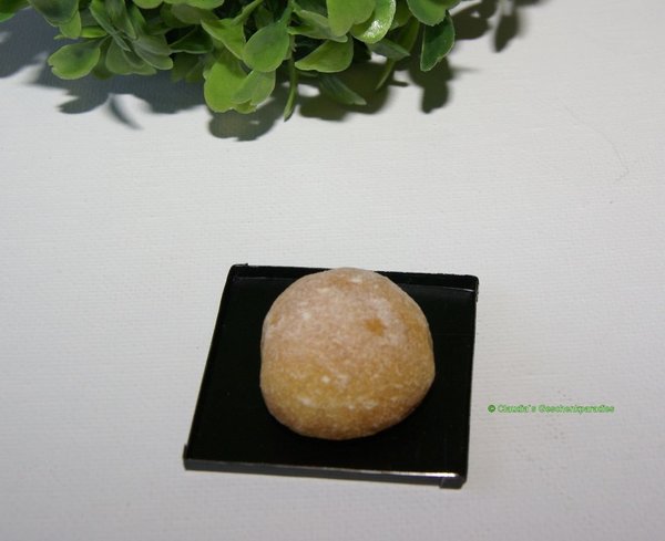 Miniatur Backblech mit Brot