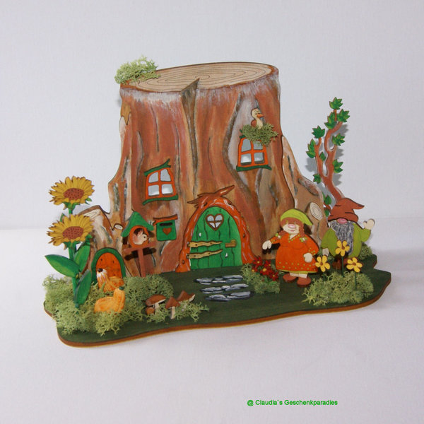 Miniatur Baumstumpfhaus Herbst