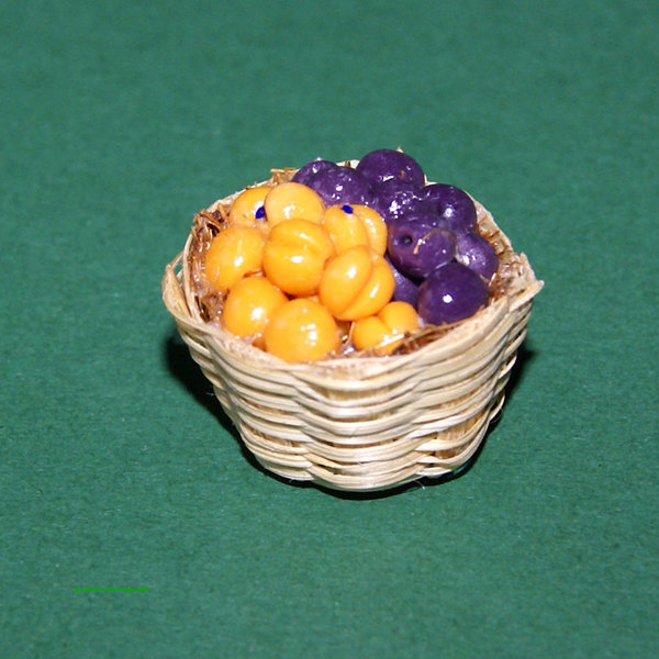 Miniatur Korb Aprikosen-Pflaumen